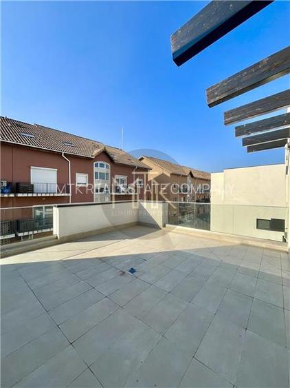 EXCLUSIV | SCOALA AMERICANA - Complex cu PISCINA | Pipera - Vila Duplex / 327 MP - 48