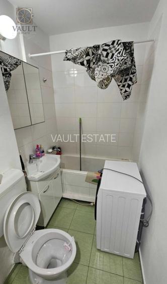 Garsoniera-Bloc Mixt-Metrou Titan - 4