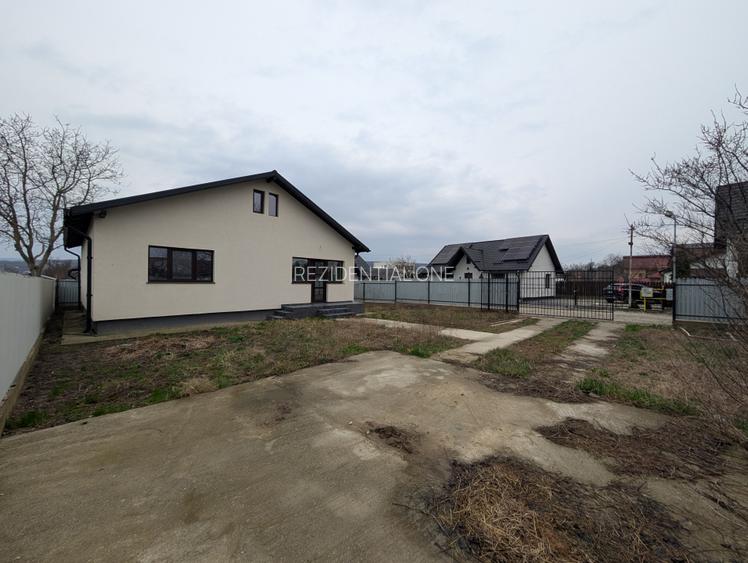 Casa finalizată Liliecii - Scoala - Parc Dendrologic - 9