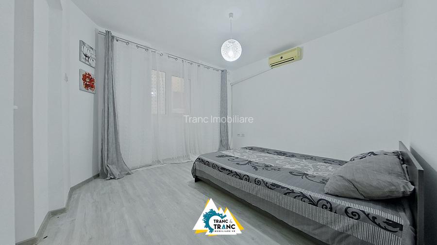 Apartament Ultracentral cu 2 Camere, Renovat, într-o Clădire Istorică - 2