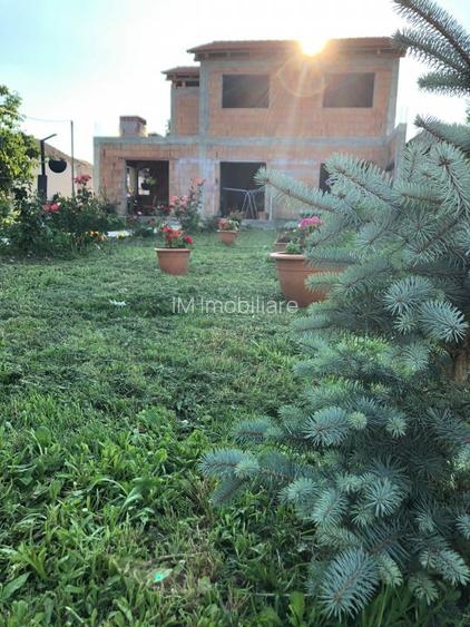 Braytim casa parter (3cam) + casa P+1E rosu (5cam) - teren 1942 mp - 7