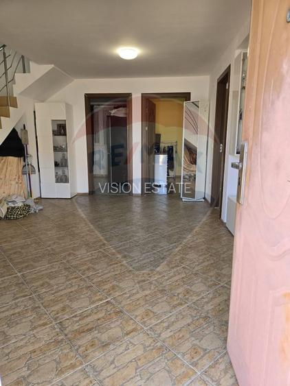 Casă / Vilă mobilata si utilata - 12