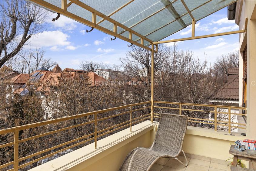 Dorobanti-Capitale,de vanzare  doua apartamente plus pod - 24