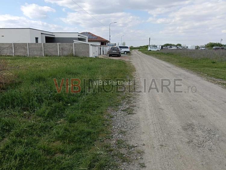 Săcălaz | Jumătate duplex | 92 mp utili | Teren 315 mp | Locație excelentă - 6