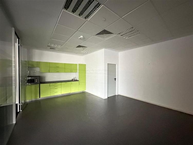 Spatii birouri Green Court de la 144 mp - 10