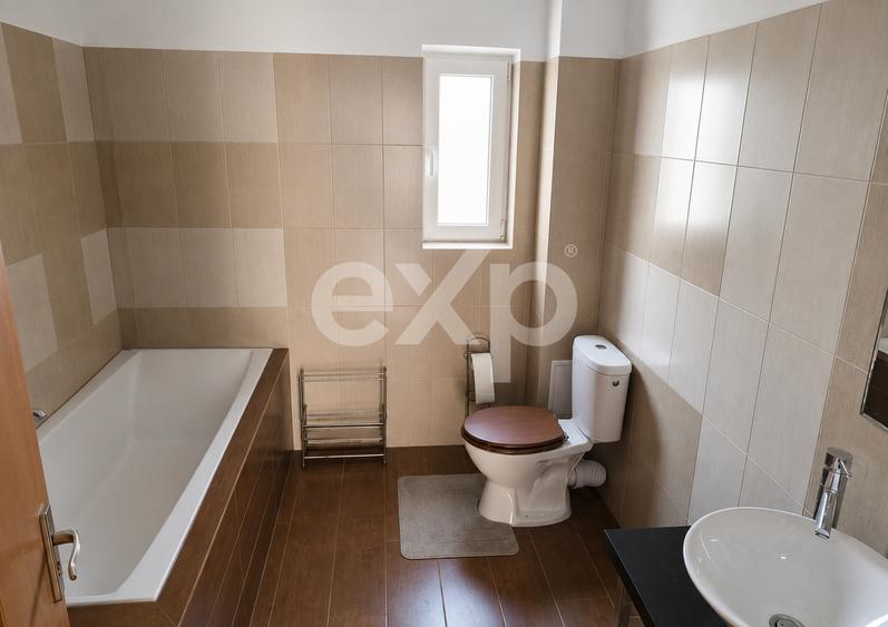 Apartament 3 camere | 91 mp | 2 parcari | Manastur