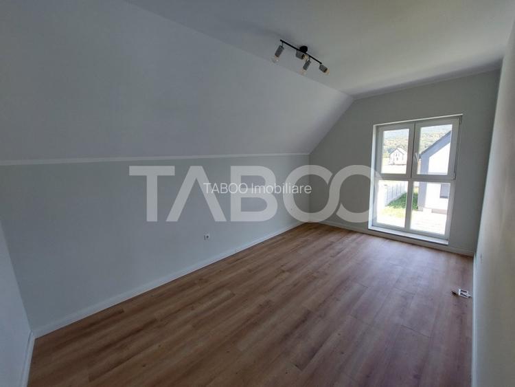 Casa de vanzare 4 camere 3 bai 119 mp cu teren 470 metri in Talmaciu - 15