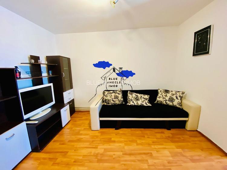 Garsoniera str Grigore Ureche (vis a vis fosta fabrica Coca Cola) 4/4 - 2