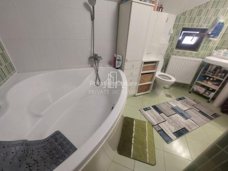 Casa De Vanzare, 700 Mp Teren, Cartier Orizont , Livezeni - 15