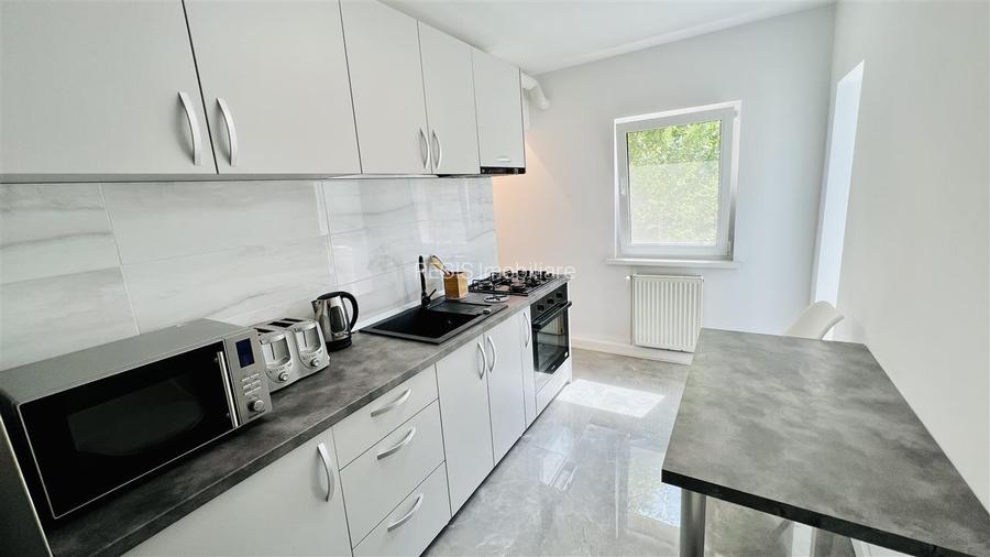 Apartament de inchiriat 2 camere, modern, insorit - 10