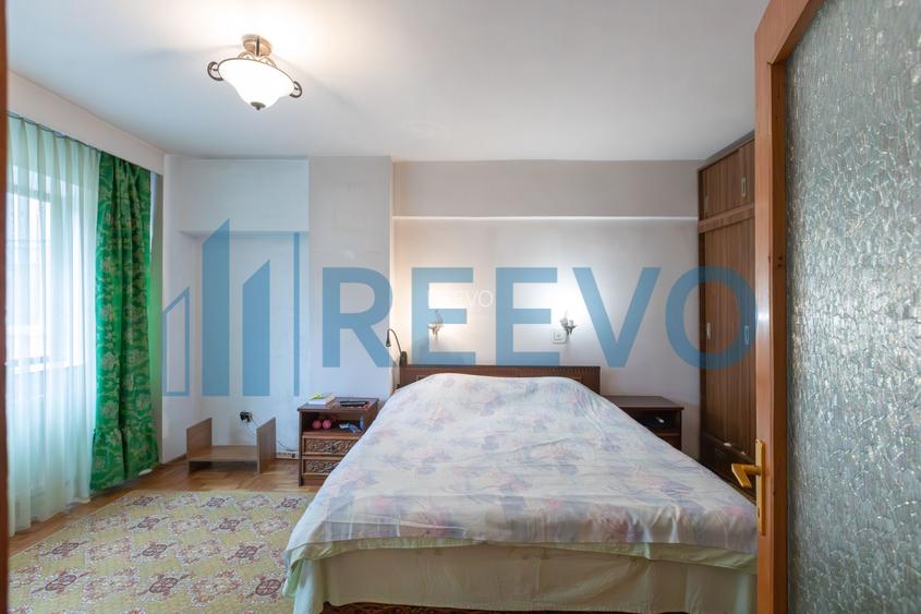 Apartament 4 camere, Ultracentral Bacau - 19