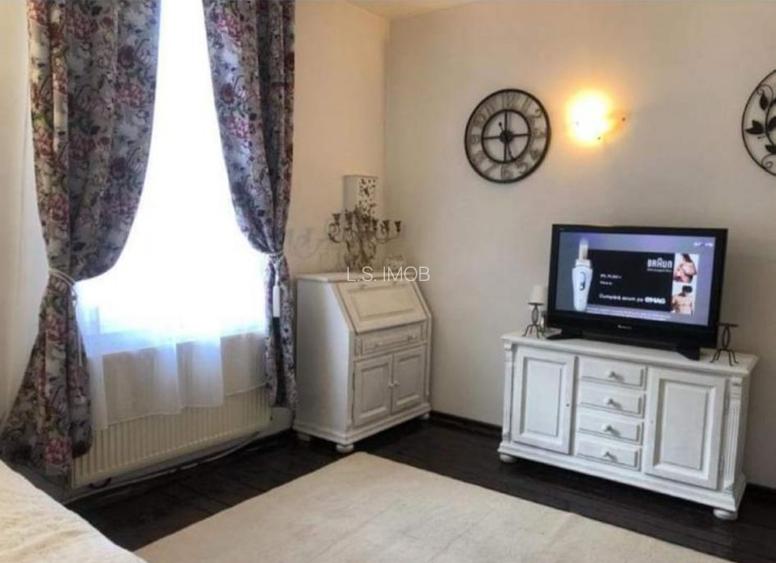 Apartament 3camere de vanzare Central in Predeal - 4