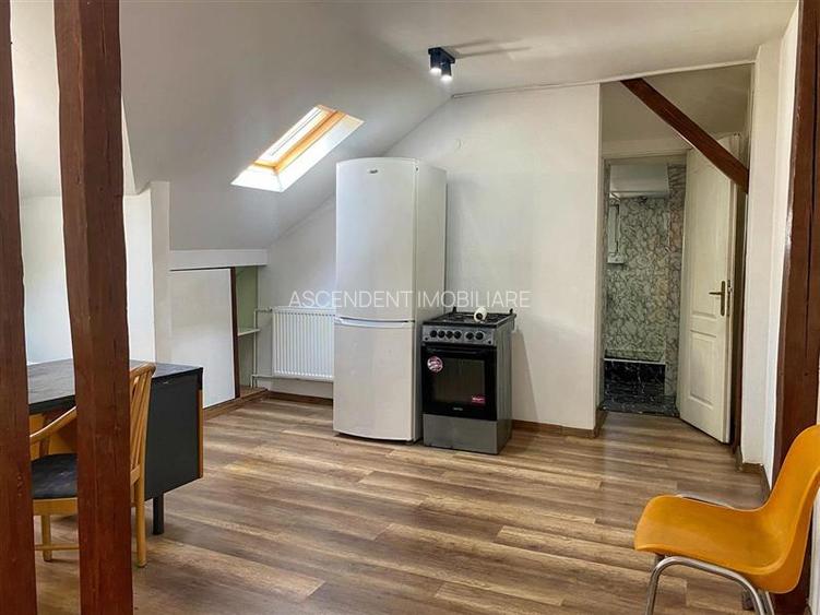 Spatiu de inchiriat - cu posibilitati multiple de utilizare - 2