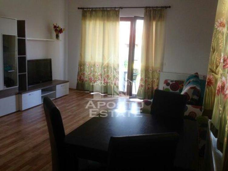 Jumatate de Duplex de inchiriat, 125 mp, curte 320 mp, Dumbravita - 3