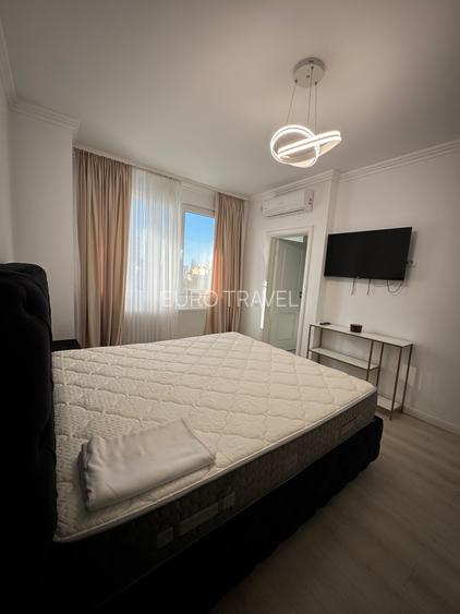 Superb!  4 camere cu vedere la mare, mobilat si utilat, confort lux - 11