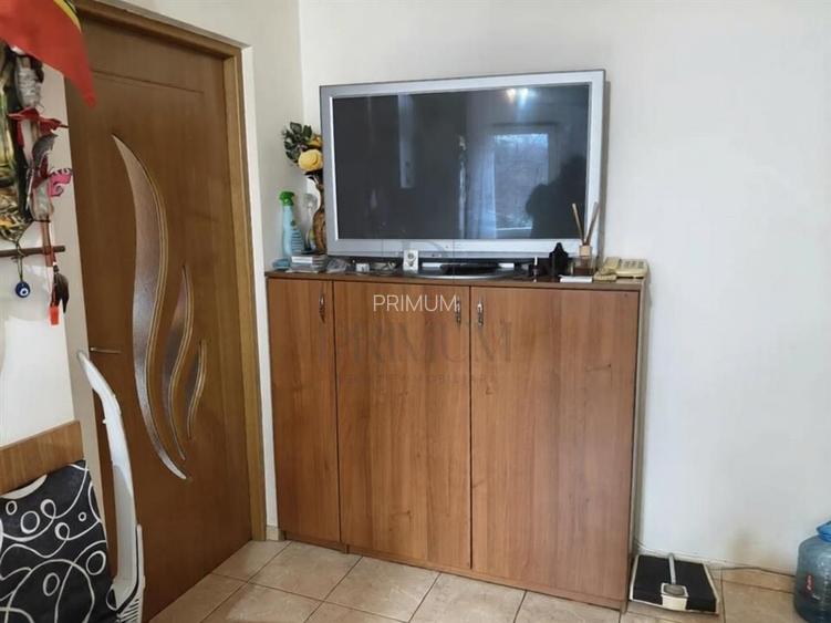 LIPOVEI - 3 CAMERE - 2 BAI - ETAJ 2 - CENTRALA PROPRIE - CLIMA - BOXA - 2