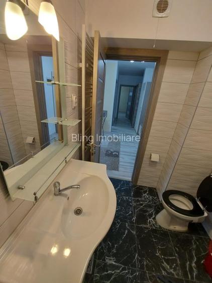 Apartament cu 3 camere,etaj intermediar,parcare subterana,zona  Eroilor - 3