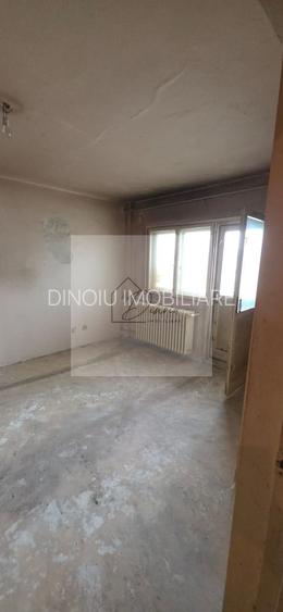 Apartament 4 camere B-dul Tineretului I Locatie excelenta I COMISION 0 - 10