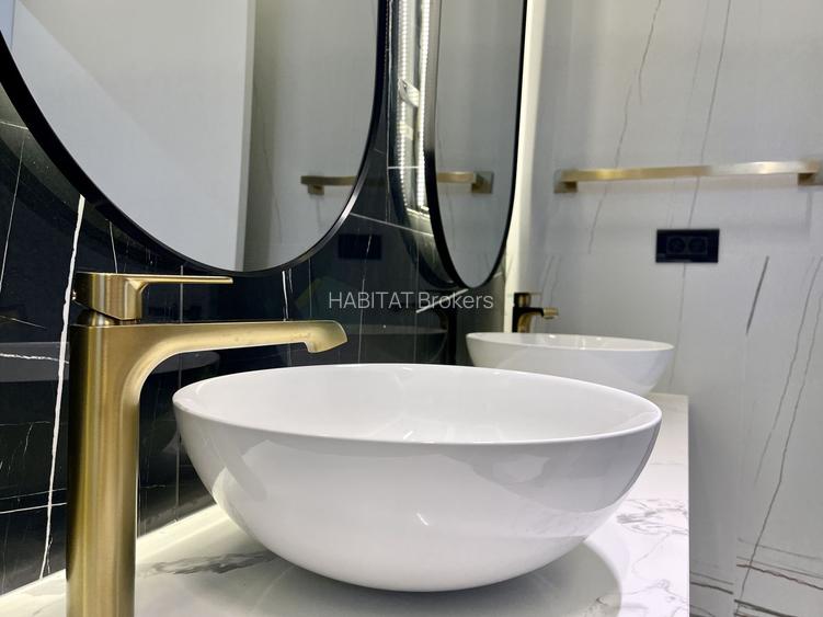 Vila 5 camere / Avangarde by the Lake - 11