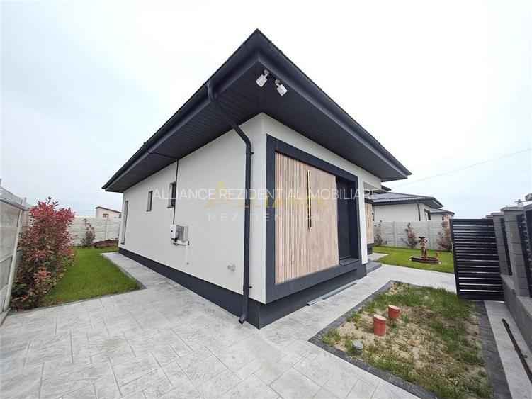 Casa Individuala - 4 camere - 2 bai - 370mp teren - 2