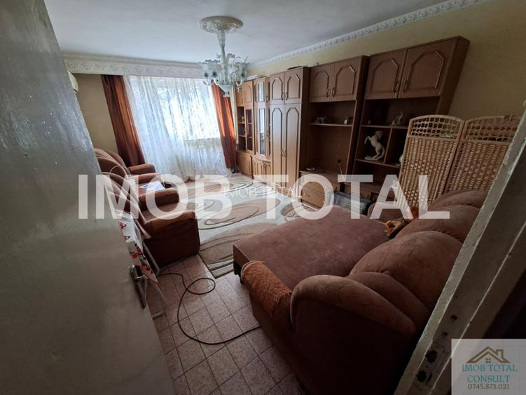 Garsoniera Gavana 2, parter cu balcon - 9