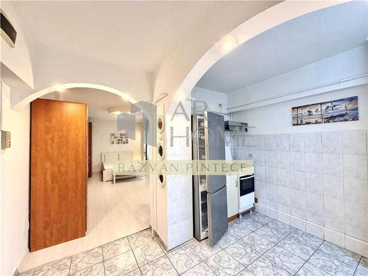 Garsoniera spatioasa cu terasa 20 mp, ultracentral Catedrala, Ploiesti - 7