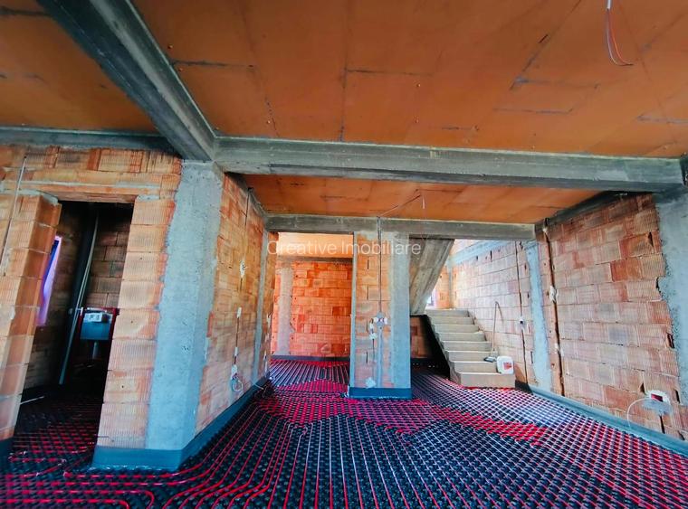 PROPRIETAR: Casa Valea Adâncă, zona 5 Drumuri, 124 mp + terasă, balcon și beci - 18