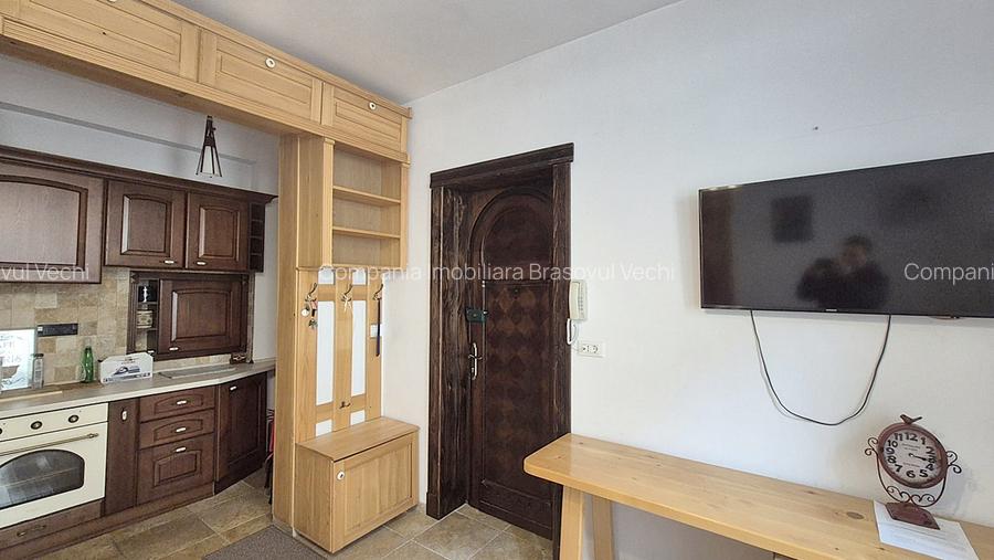 Piața Sfatului, apartament cu 2 camere, termen lung. - 8