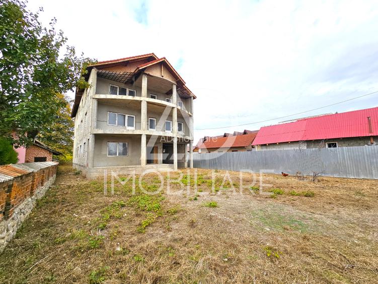 Vila P+2 de vanzare – cartier Barsesti - 6