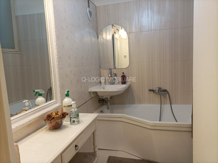 Apartament 3 camere confort sporit, in bloc vila zona Central - 11