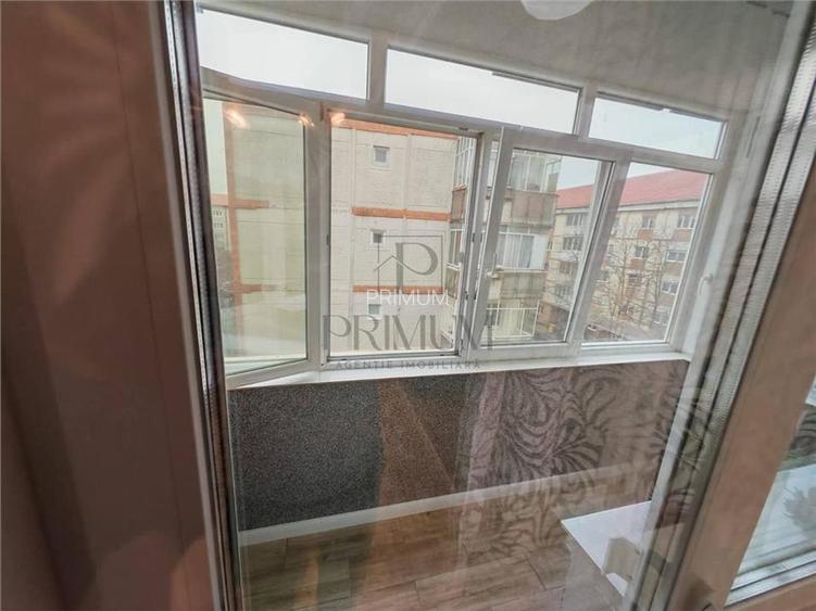 SOARELUI - ETAJ 3  - INCALZIRE PARDOSEALA - 3 CAM - 2 BAI - 3 BALCOANE - CLIMA - - 12