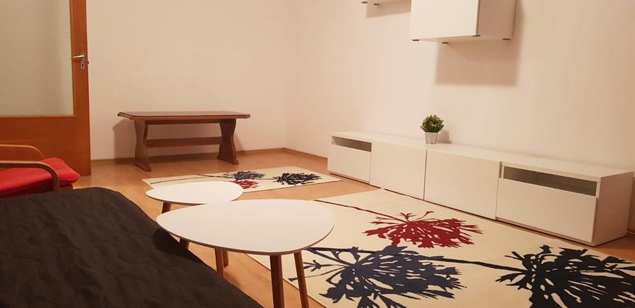 Garsoniera spatioasa 10 min M Timpuri Noi DB2353