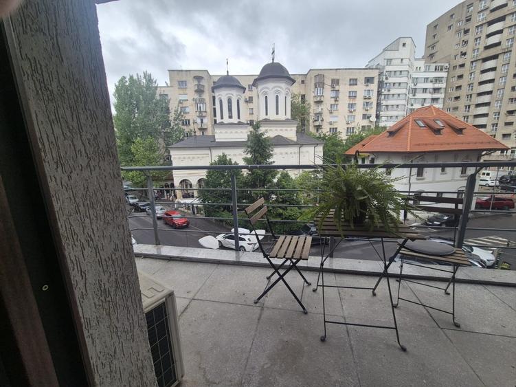 APARTAMENT CU GARAJ IN CENTRUL BUCURESTIULUI