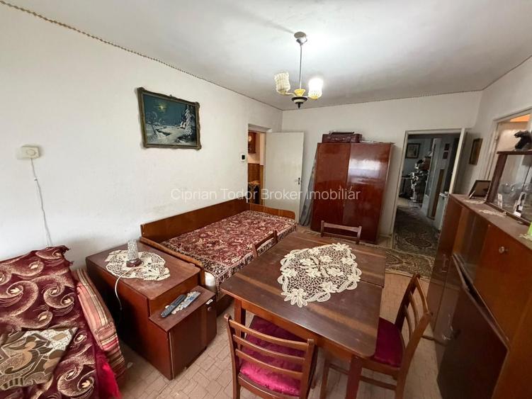 Apartament 4 camere, etaj 3 - Cugir - 10