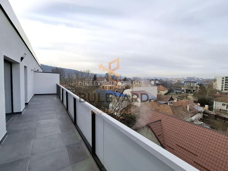 Spatiu de birou 62.5 mp + terasa 32 mp, parcare - 2