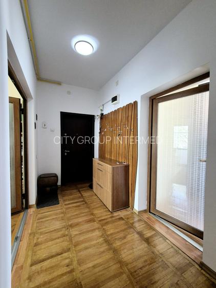 Piata Ovidiu-Comandamentul Marinei-apartament cu farmec aparte si vedere la mare - 16