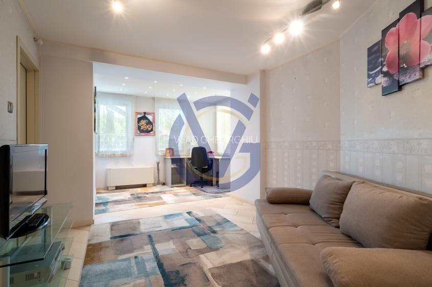 Domeniu 4168 mp. la Lac, cu Parc si Vila Grandioasa, in S1 Bucuresti-COMISION 0% - 53