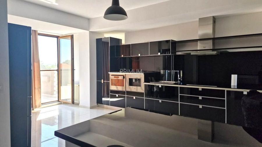 ELISABETIN - PENTHOUSE - 3 CAMERE - 2 BAI -TERASA 40mp - LOC PARCARE - 7