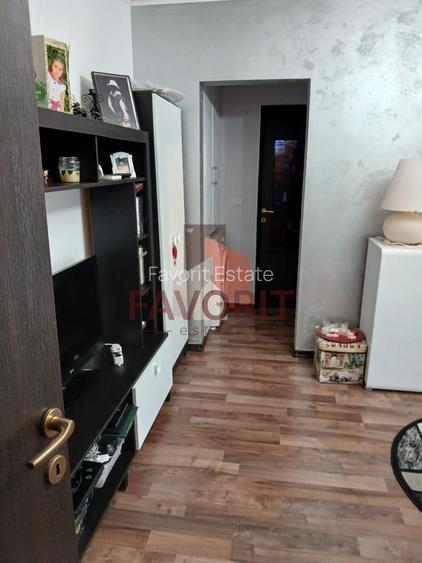 2 camere | centrala proprie | 2 balcoane | zona excelenta | - 4