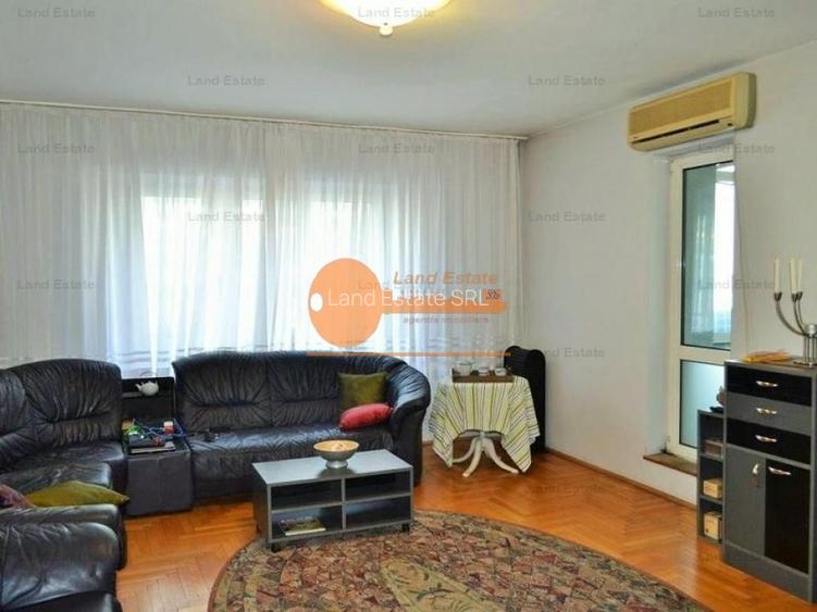 4 camere Piata Victorie - 100 mp - 2