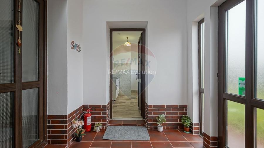 Vila cu 9 dormitoare și 7 băi în Stupini, Brașov - 24