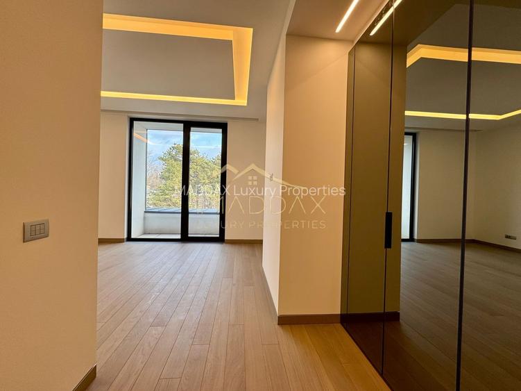 Apartament cu 4 Camere *223mp utili* / 2 parking / Zona Kiseleff - 30