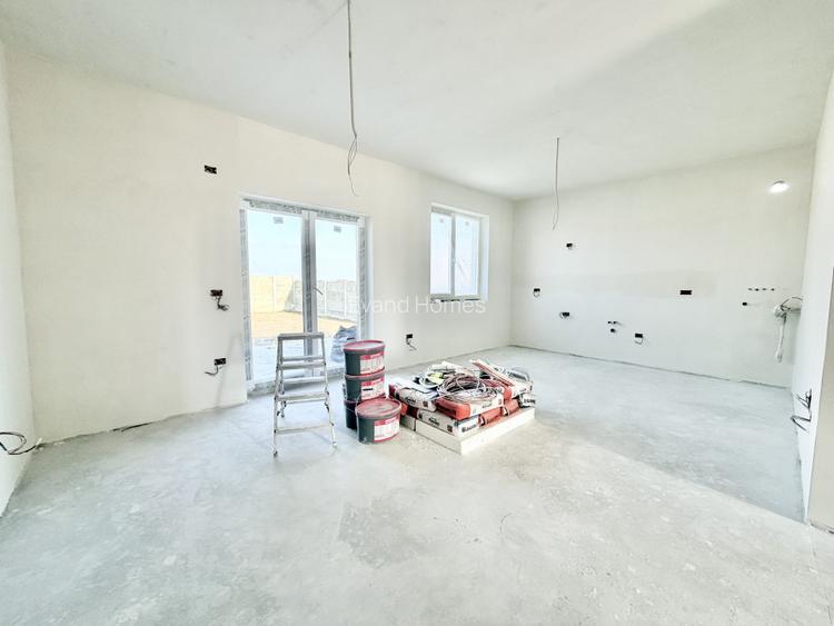 Duplex cu 3 camere - Cartier Asfaltat - Mosnita - 9