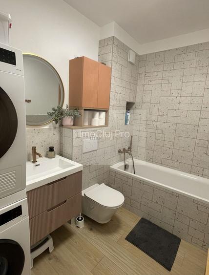 Vânzare Apartament modern cu 3 camere- zona Frunzișului- Parcare. - 8