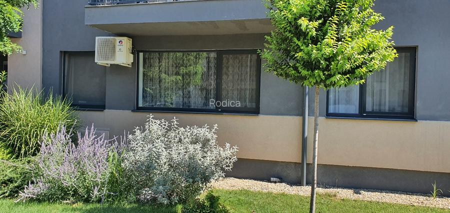 Inchiriez ap.2 camere Oradea, Prima Universitatii, parter, 44mp - 400 euro - 8