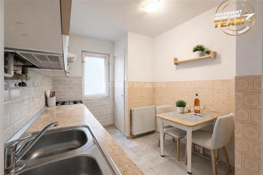 Film! Apartament cu 3 camere, decomandat, Ciucului, Sfantu Gheorghe - 2