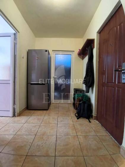 Apartament 3 camere în zona MEHEDINTI - 10