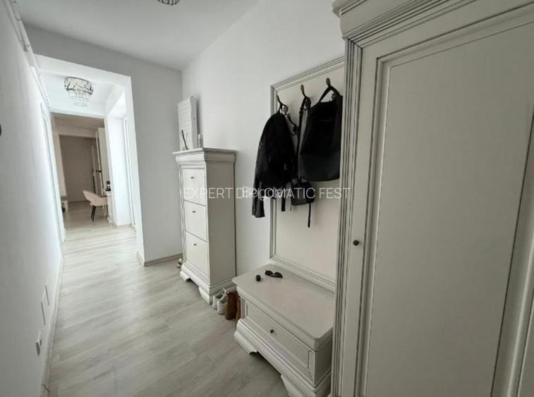 Carol - Viilor - Ap 2 cam - sup 60 mp - pret 140000 euro - 6