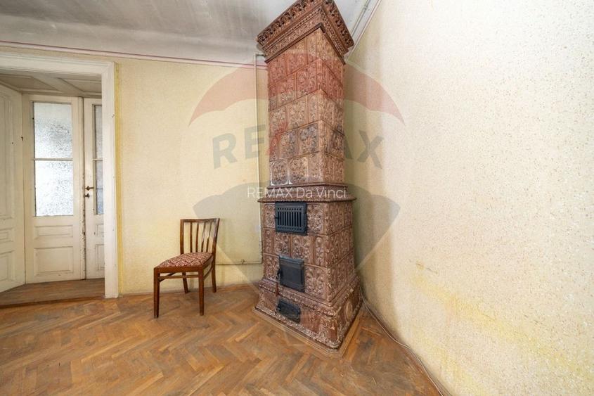 Casă / Vilă cu 3 camere parte din proiectul Muzeul Caselor Nespuse - 10