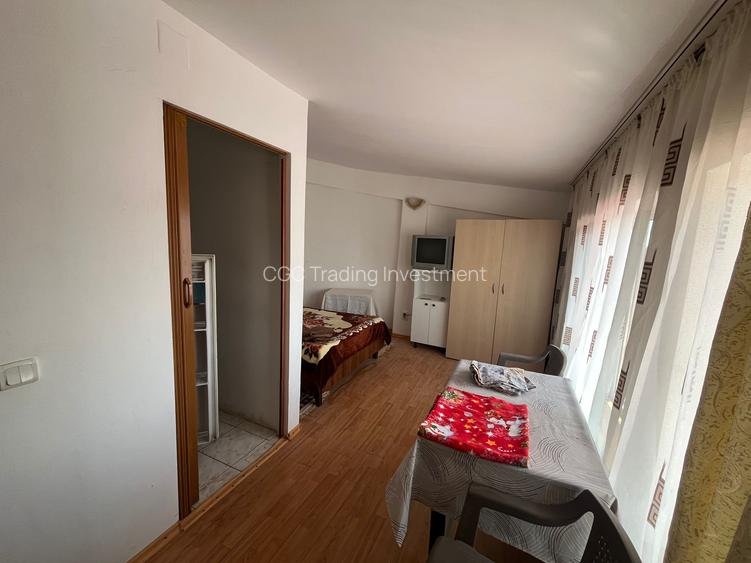 Garsoniera mobilata ,utilata cu terasa - 3